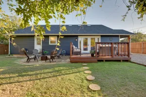 Image of Updated Granbury Home in Historic District!