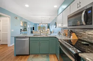 Image of Stunning 2 bedroom villa on the 2nd floor with a gorgeous view of the 17th hole 2 Condo by Peace Vacations