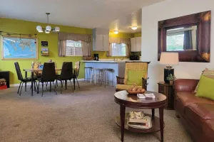 Image of Quaint and Cozy Cottage 3 Mi to Palisade Wineries!