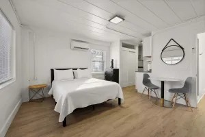 Image of Chic City Retreat 89 For 2