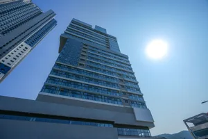Image of Shiftdoor Residence Hari