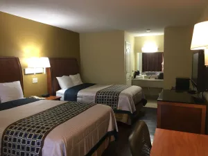 Image of Navasota Inn