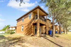 Image of Villas at Regal Palms-4 Bedroom3.5 bath Townhouse