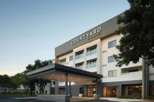 Image of Courtyard Austin South