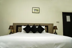 Image of Royal Elegance Hotel