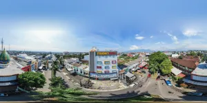 Image of Front One Budget Malang by Azana