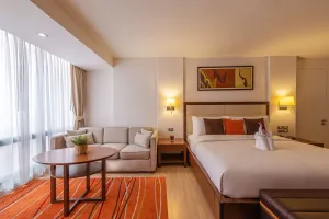 Image of Oakwood Residence Sukhumvit 24 Bangkok