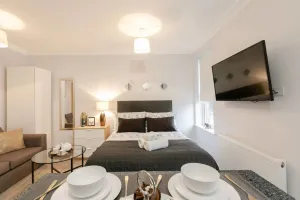 Image of 11 Helena House Business Apartment
