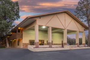 Image of Best Western Pine Springs Inn