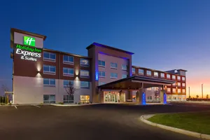 Image of Holiday Inn Express & Suites - Moses Lake by IHG