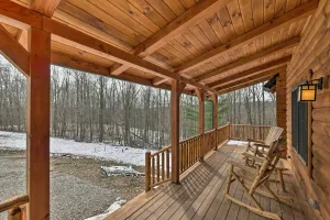 Image of Family-Friendly Warsaw Cabin with Deck and Fireplace!