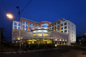 Image of Cavinton Hotel Malioboro Yogyakarta