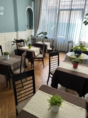 Image of Authentic by Balladins, Hôtel Le Carré d'Aix