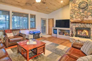 Image of 3 Mi to Golf Course Show Low Escape with Fire Pit