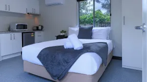 Image of Ringwood Lake Inn