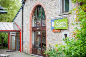 Image of Auberge de Jeunesse de La-Roche Champlon