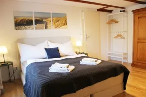 Image of Completely Renovated Apartment Near the Train Station and the Center