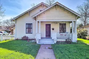 Image of Georgetown Vacation Rental Close to Town Square!