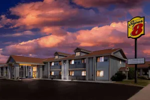 Image of Super 8 by Wyndham La Crosse