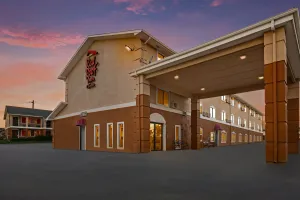 Image of Red Roof Inn & Suites Denton