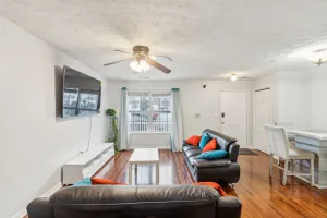 Image of Cozy Coastal Retreat In The Heart Of Annapolis 3 Bedroom Townhouse