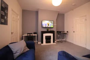 Image of Lovely 2-bed Downstairs Apartment