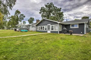 Image of Waterfront Houghton Lake Cabin W/private Dock