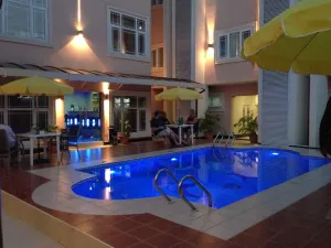 Image of GrandBee Suites