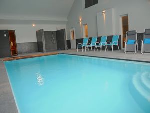 Image of Cozy Holiday Home in Sommeleuze With Private Pool