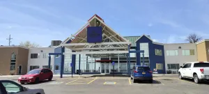Image of The Inn & Suites Omaha Near Zoo