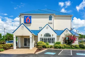 Image of Motel 6 Chattanooga Downtown