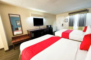 Image of Bonita Lakes Inn by Capital O Meridian I20