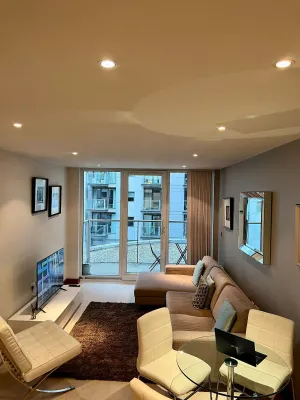 Image of Londwell - Luxury Chelsea Apartment With Balcony