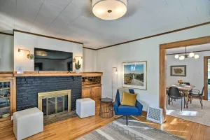Image of Family-Friendly Des Moines Retreat with Patio!