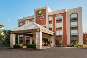 Image of Holiday Inn Express Hotel & Suites Bentonville by IHG