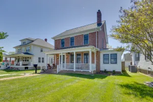 Image of Beautiful Colonial Home on the Choptank River