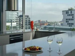 Image of The Olsen Melbourne Art Series