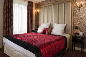 Image of Hotel de L'Empereur by Malone