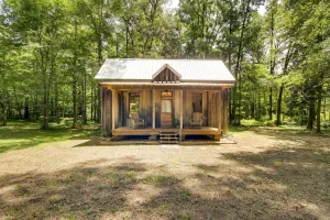 Image of Historic Nature Retreat in McComb with River Access