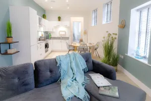Image of Courtyard Retreat- Free evening parking