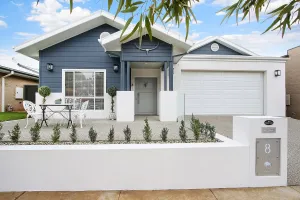 Image of The Silver Bull Holiday House