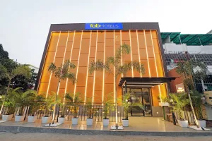 Image of FabHotel Oasis Yellow Courtyard