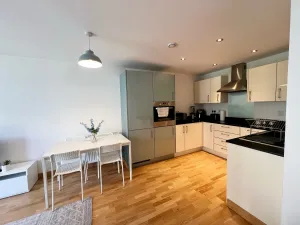 Image of 2br&2ba-balcony-freeparking-fastwifi-kingbed