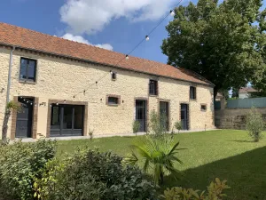 Image of LE CLOS DES LYS - Chambres avec jacuzzi - Nemours