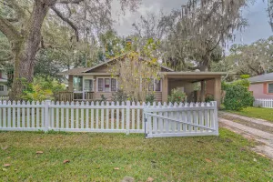 Image of Chic Ocala Home with Yard about 1 Mi to Dtwn Square