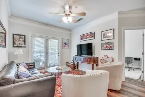 Image of 1 Mi to Uga: Charming Athens Condo w/ Balconies!