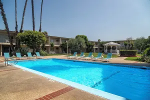 Image of Golden Sails Hotel