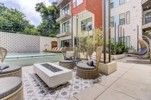 Image of Sentral East Austin at 1614 E Sixth