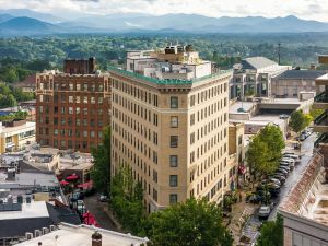 Image of Flat Iron Hotel