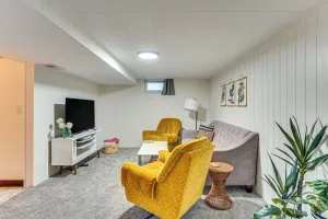 Image of < 1 Mi to Dtwn Sioux Falls: Home w/ Private Yard